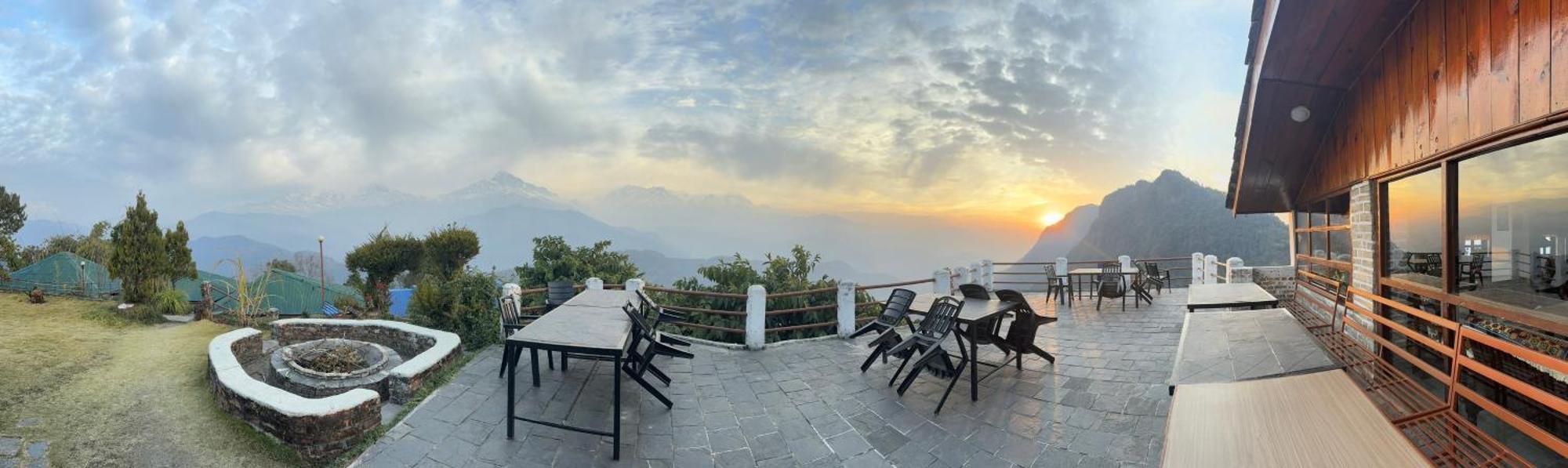 Es Deurali Resort Ποκάρα Εξωτερικό φωτογραφία