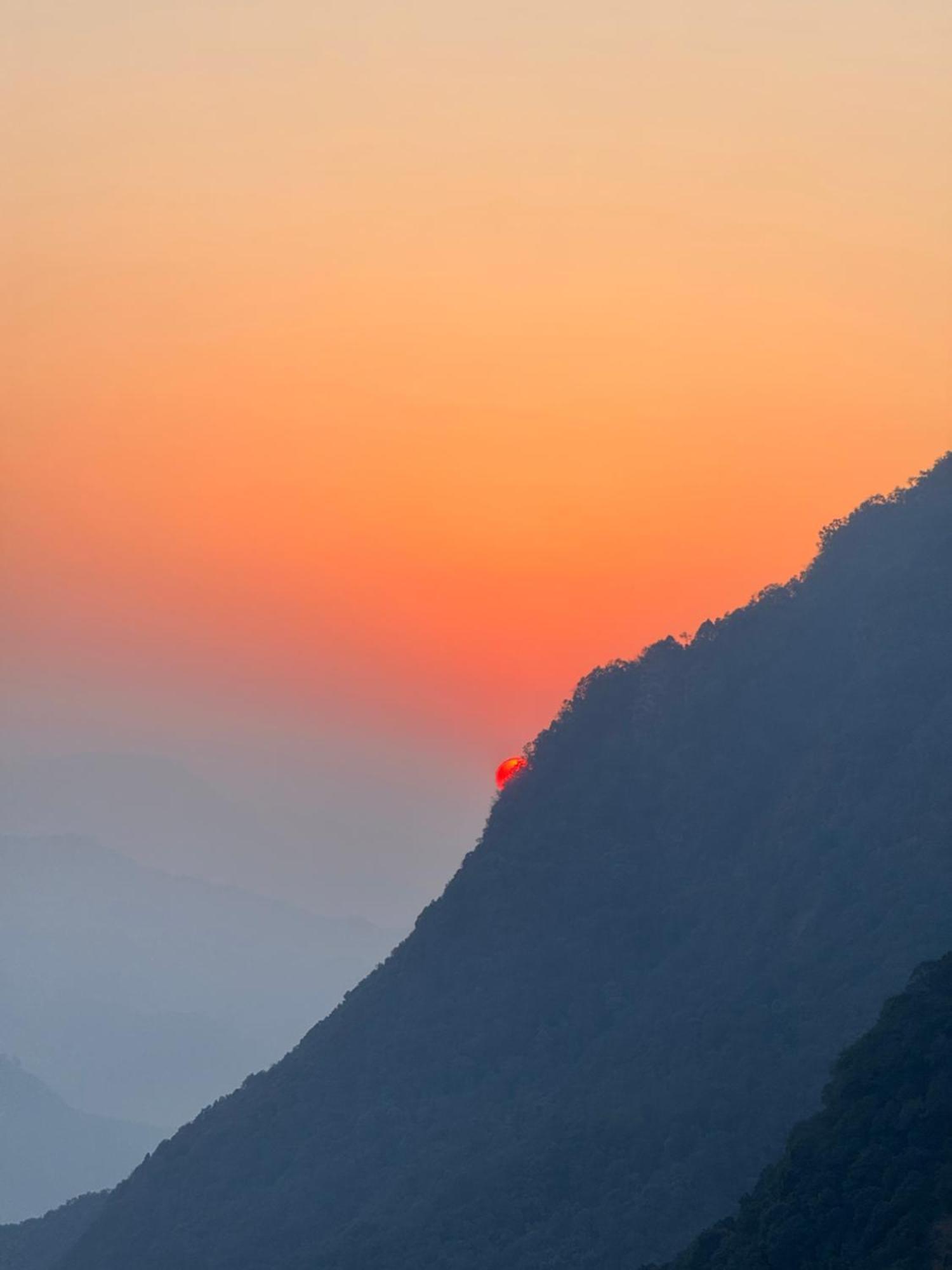 Es Deurali Resort Ποκάρα Εξωτερικό φωτογραφία