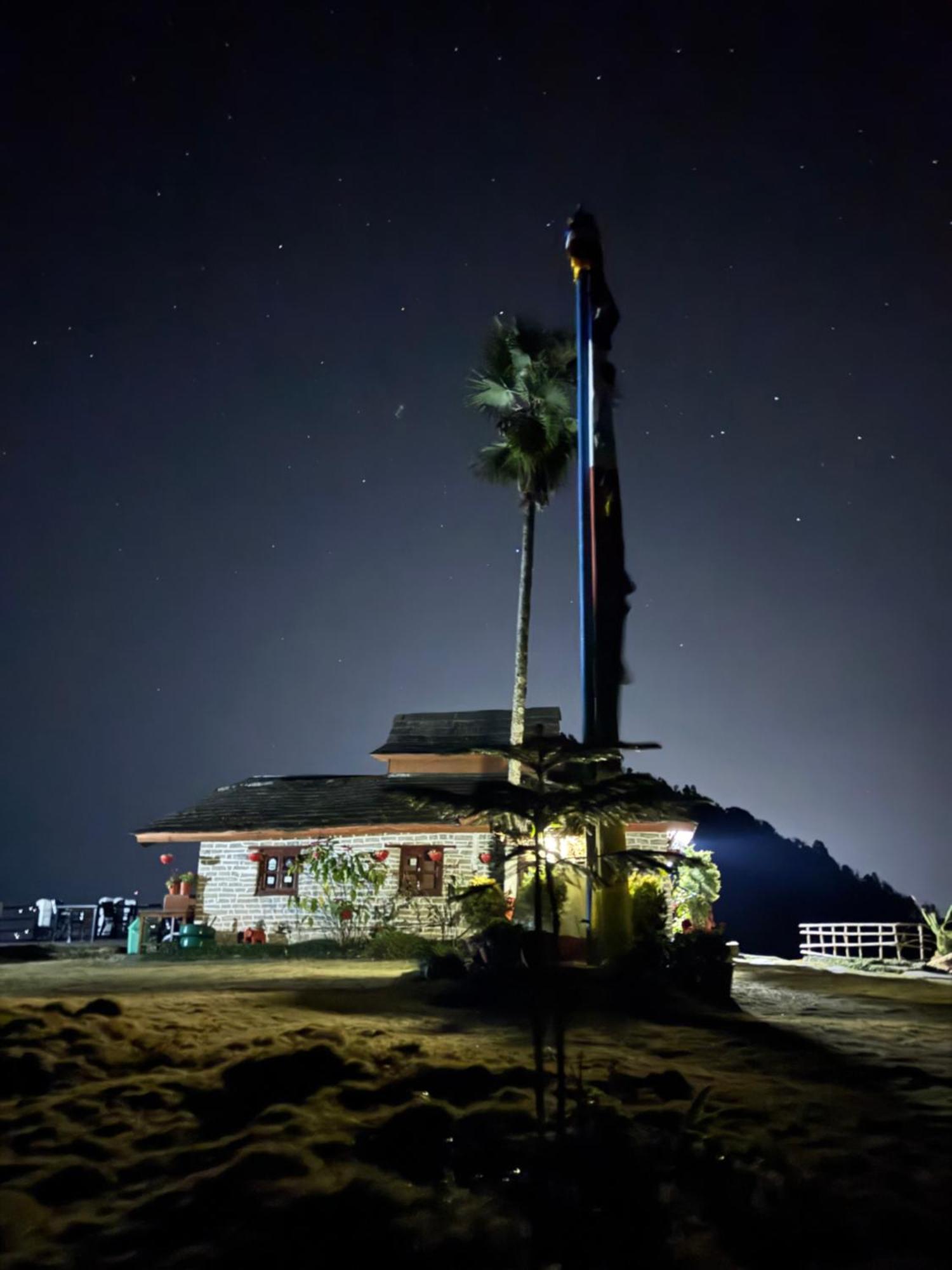 Es Deurali Resort Ποκάρα Εξωτερικό φωτογραφία